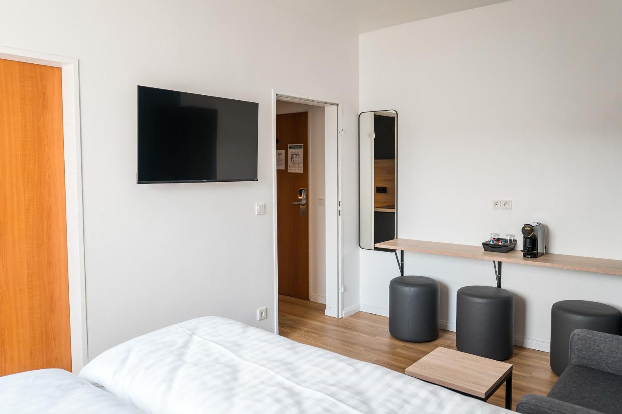 Antares Apartments Дюселдорф Екстериор снимка