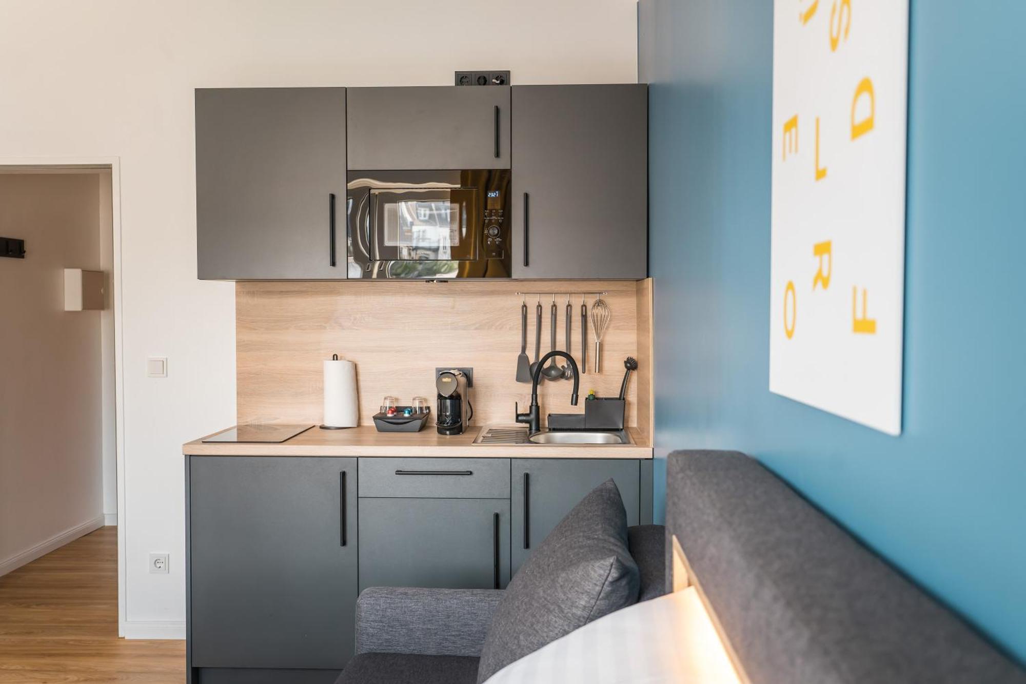 Antares Apartments Дюселдорф Екстериор снимка