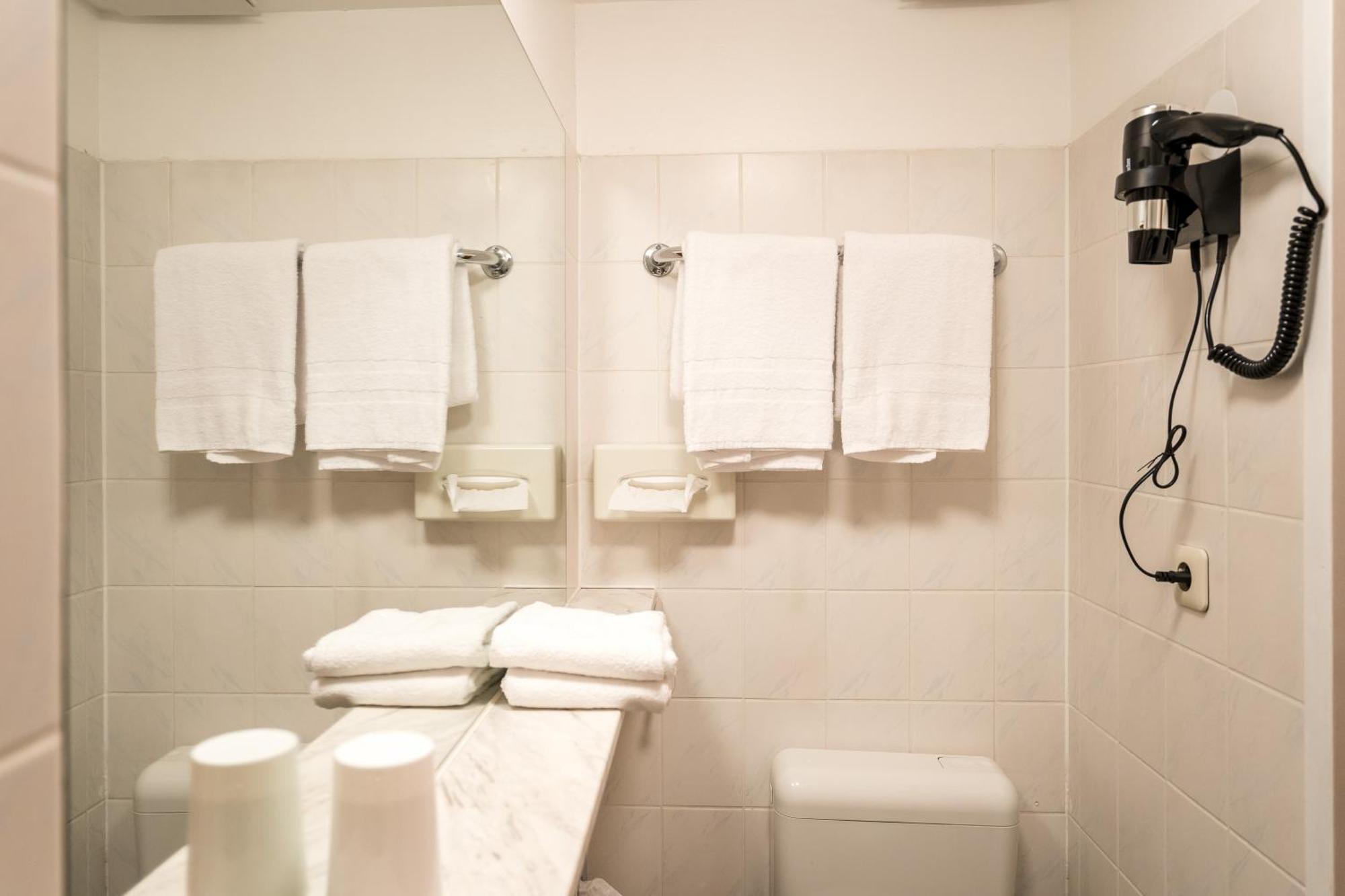 Antares Apartments Дюселдорф Екстериор снимка