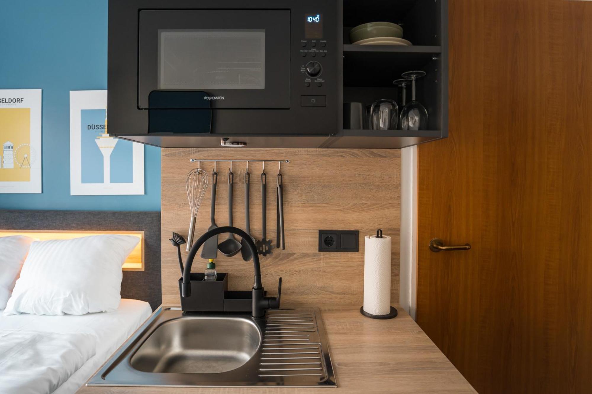 Antares Apartments Дюселдорф Екстериор снимка