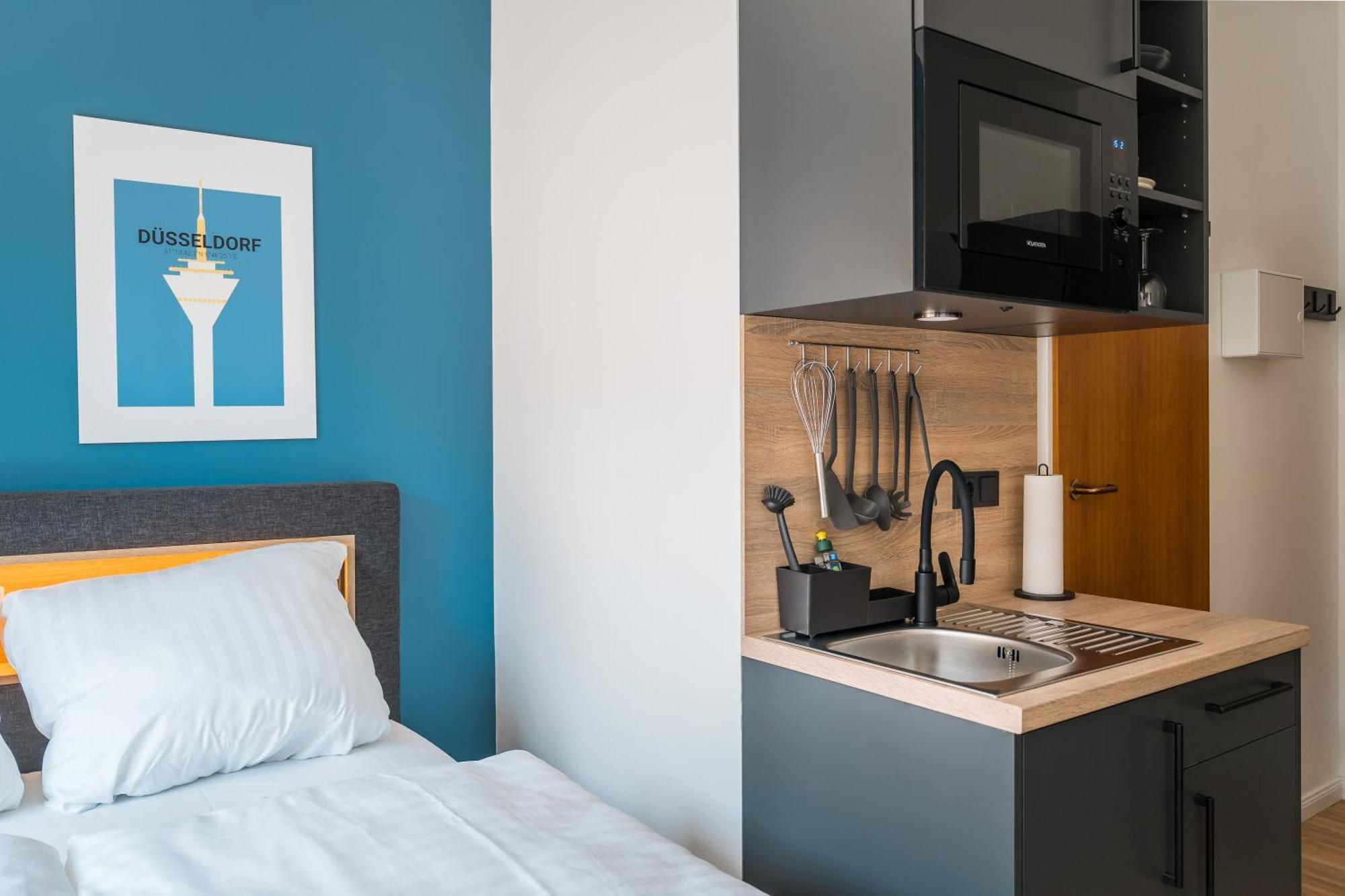 Antares Apartments Дюселдорф Екстериор снимка